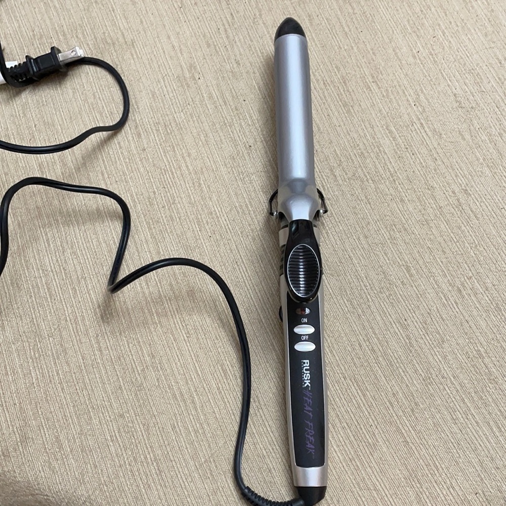 Rusk Heat Freak Curling Iron